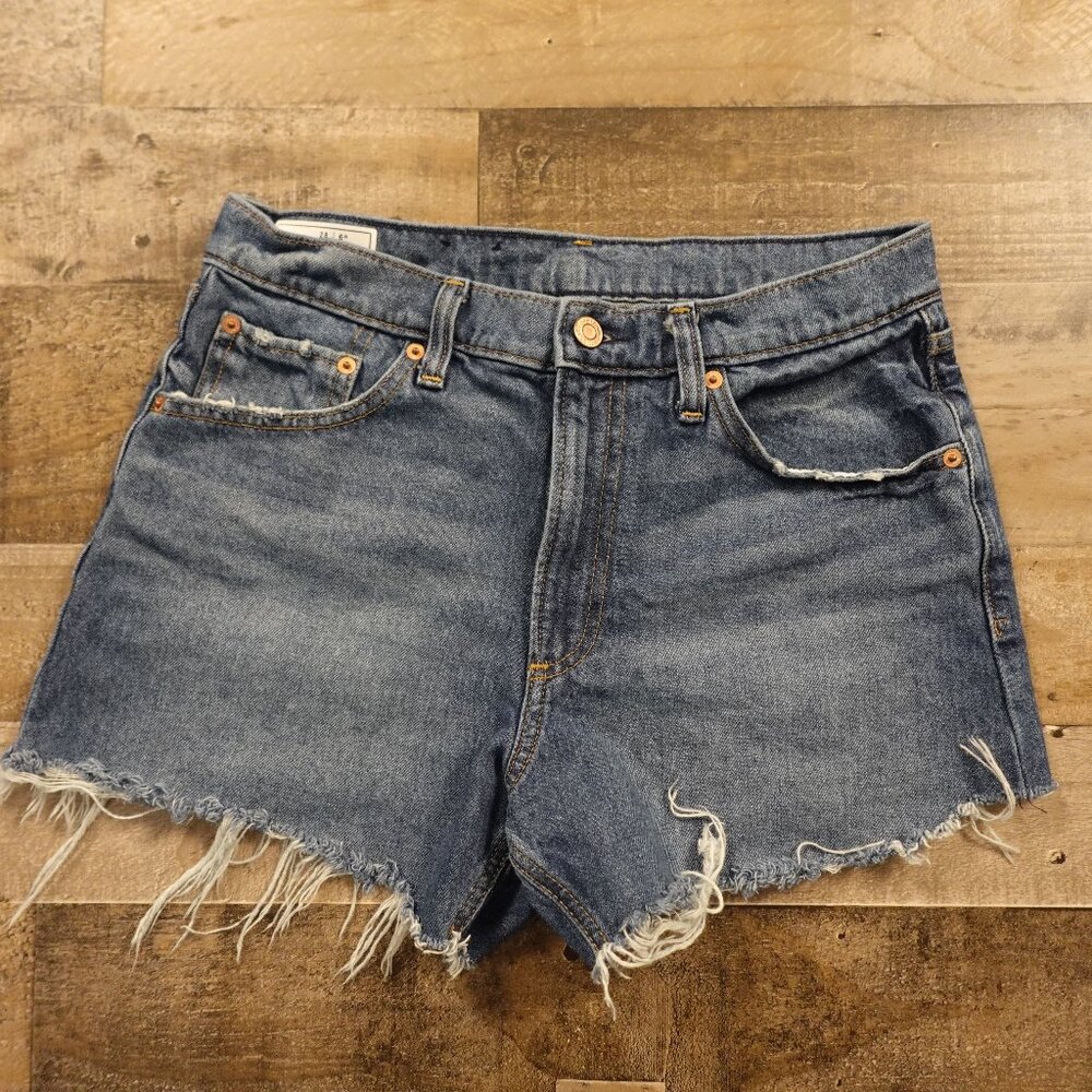 GAP High Rise Stride Cutoff Denim Shorts Women’s Size 28 / 6R